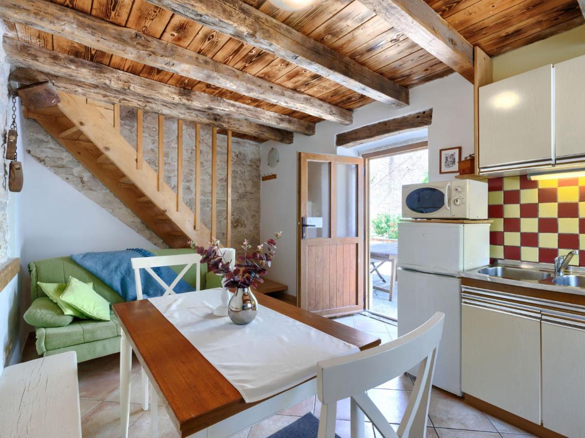 Holiday Home Pinia I - Kst126 By Interhome Kaštelir 外观 照片